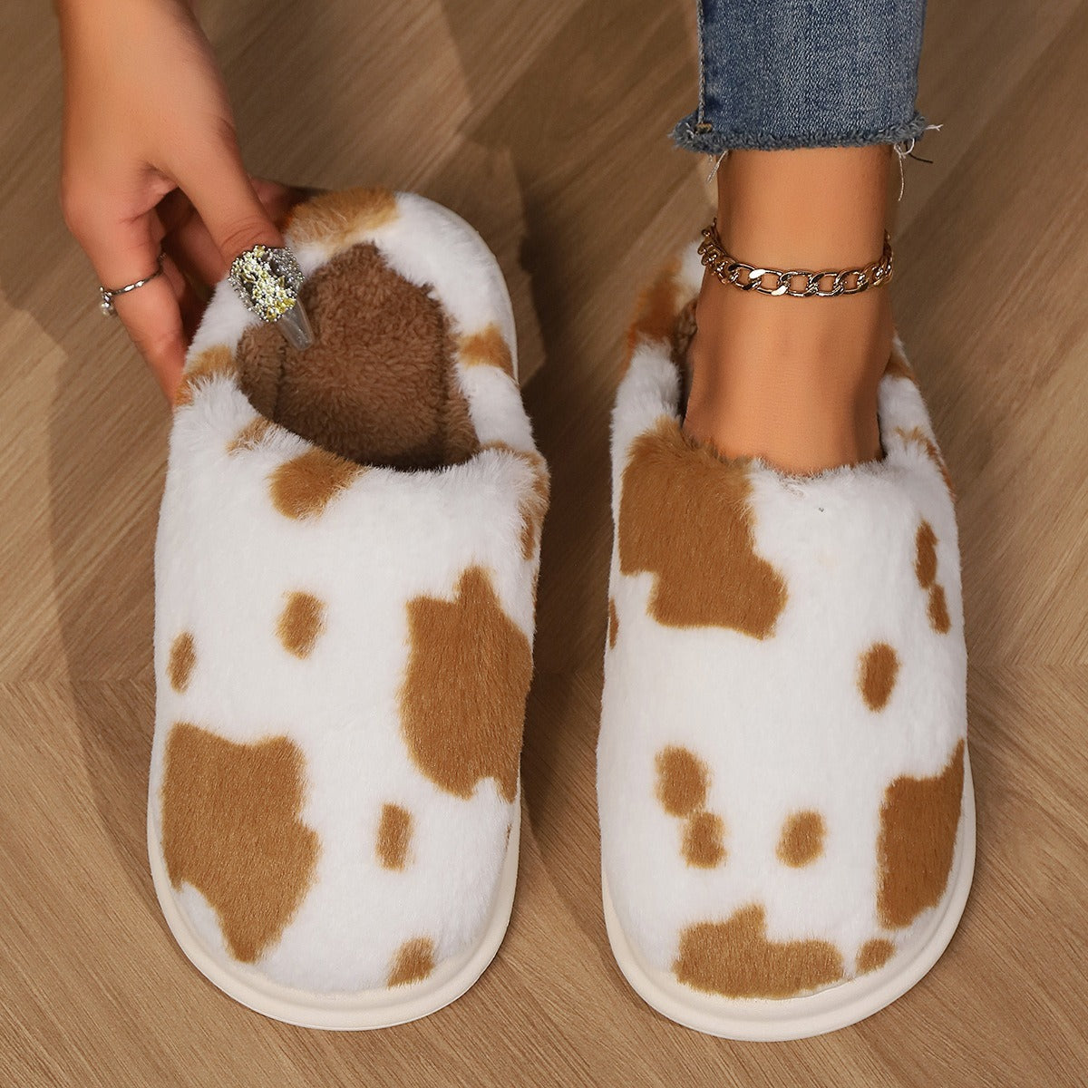 Cute Cow Spotted Plush Slippers